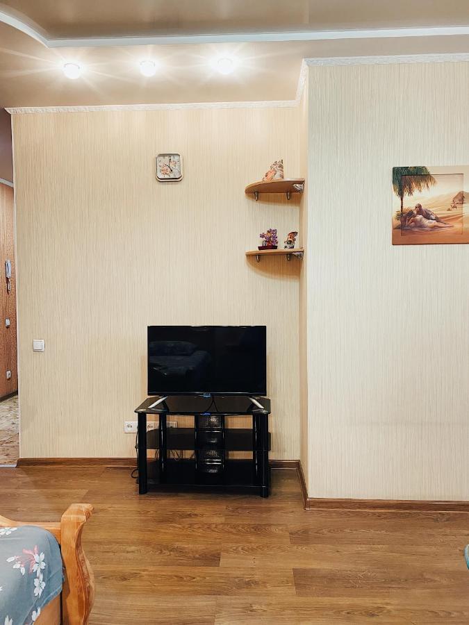 Apartment - Sobornyi Prospekt 97 Zaporizhia Dış mekan fotoğraf