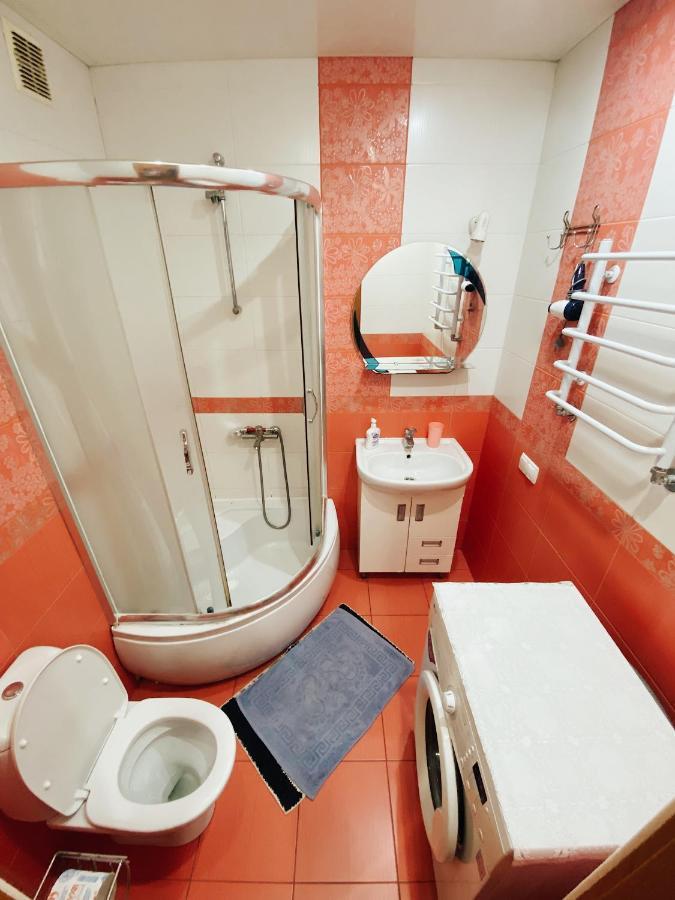 Apartment - Sobornyi Prospekt 97 Zaporizhia Dış mekan fotoğraf