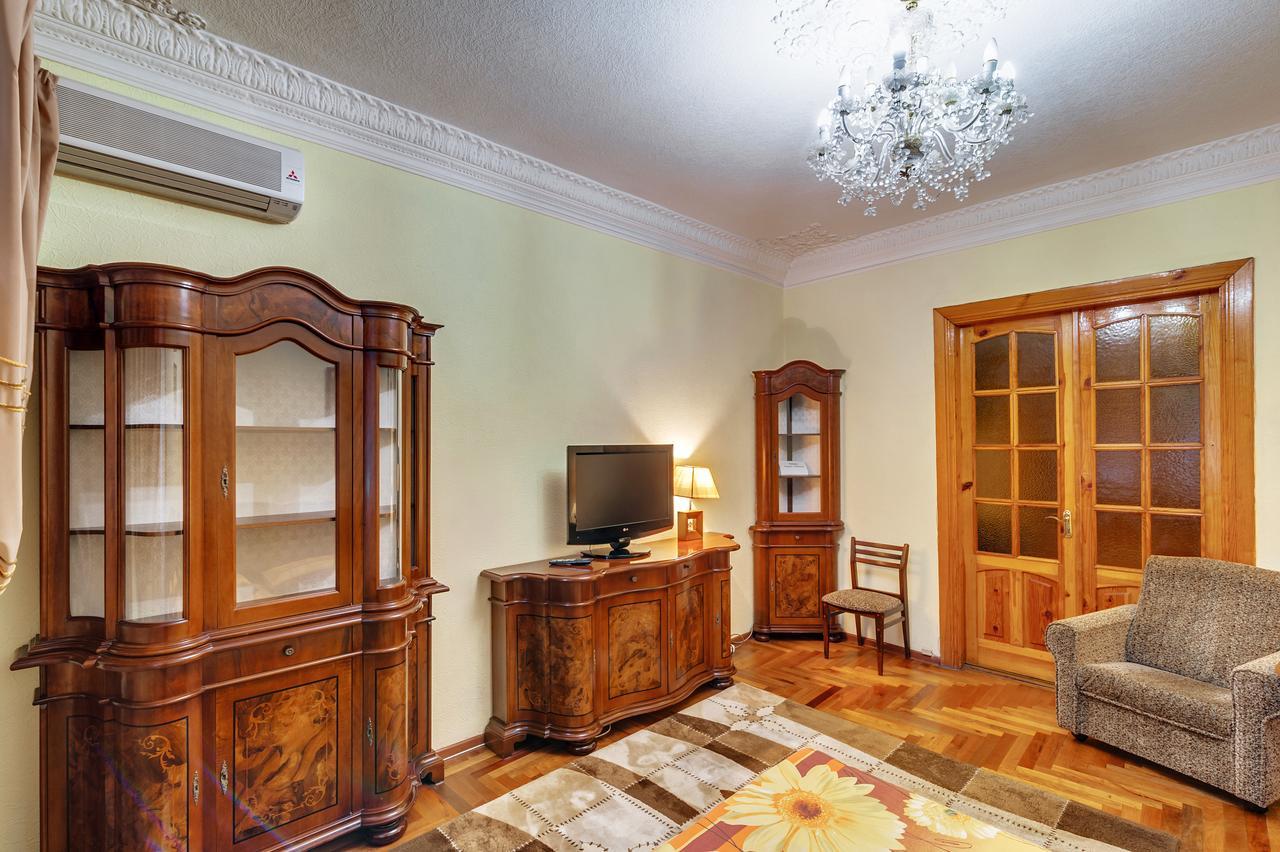 Apartment - Sobornyi Prospekt 97 Zaporizhia Dış mekan fotoğraf